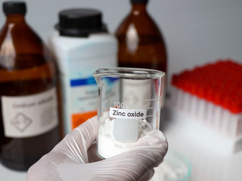 Choosing the Right Zinc Oxide Manufacturers for Needs